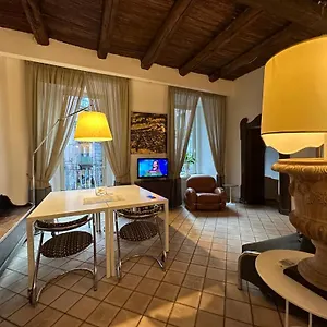 la-casa-dellarchitetto.hotels-amalfi.com/